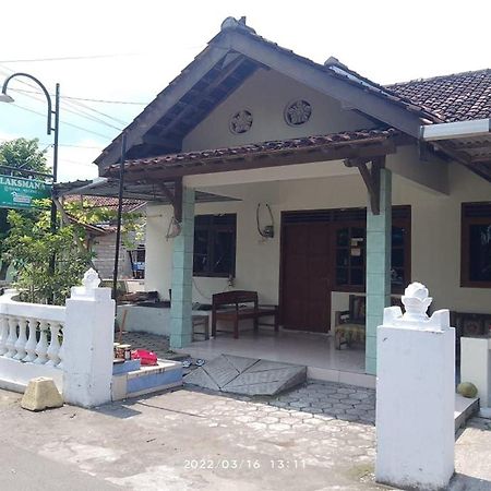 Salakan Homestay Damandiri Prambanan Syariah מראה חיצוני תמונה