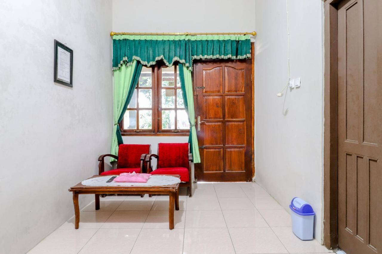 Salakan Homestay Damandiri Prambanan Syariah מראה חיצוני תמונה